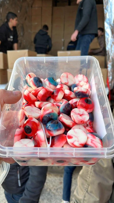 علبه كاندي عيون (كيلو)