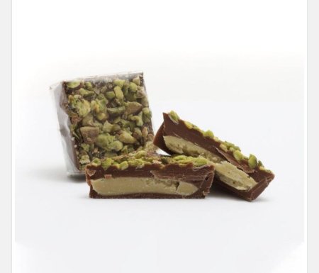 شوكولاته جورميت مربع مع كسر حلبي عالوجه