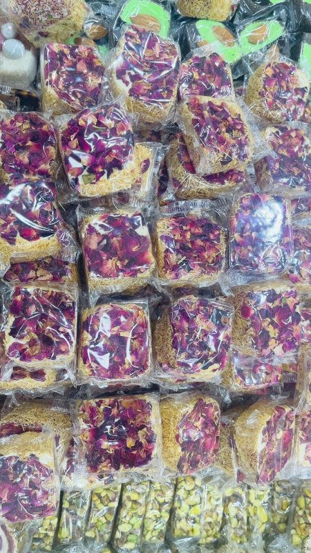 راحه شاميه مغلفه بالورد