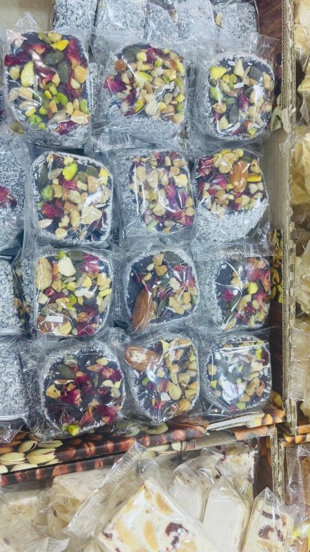 ‏راحة شامية مغلفة مكس (حلبي ولوز وورد)