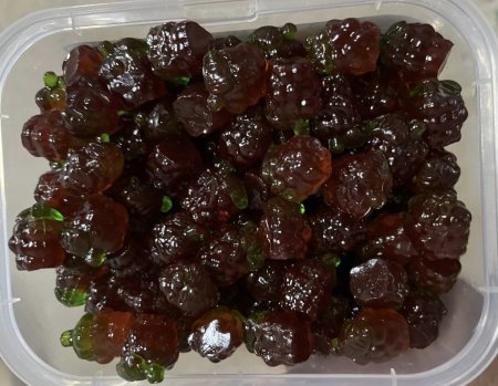 علبه كاندي عنب 3D ( كيلو )